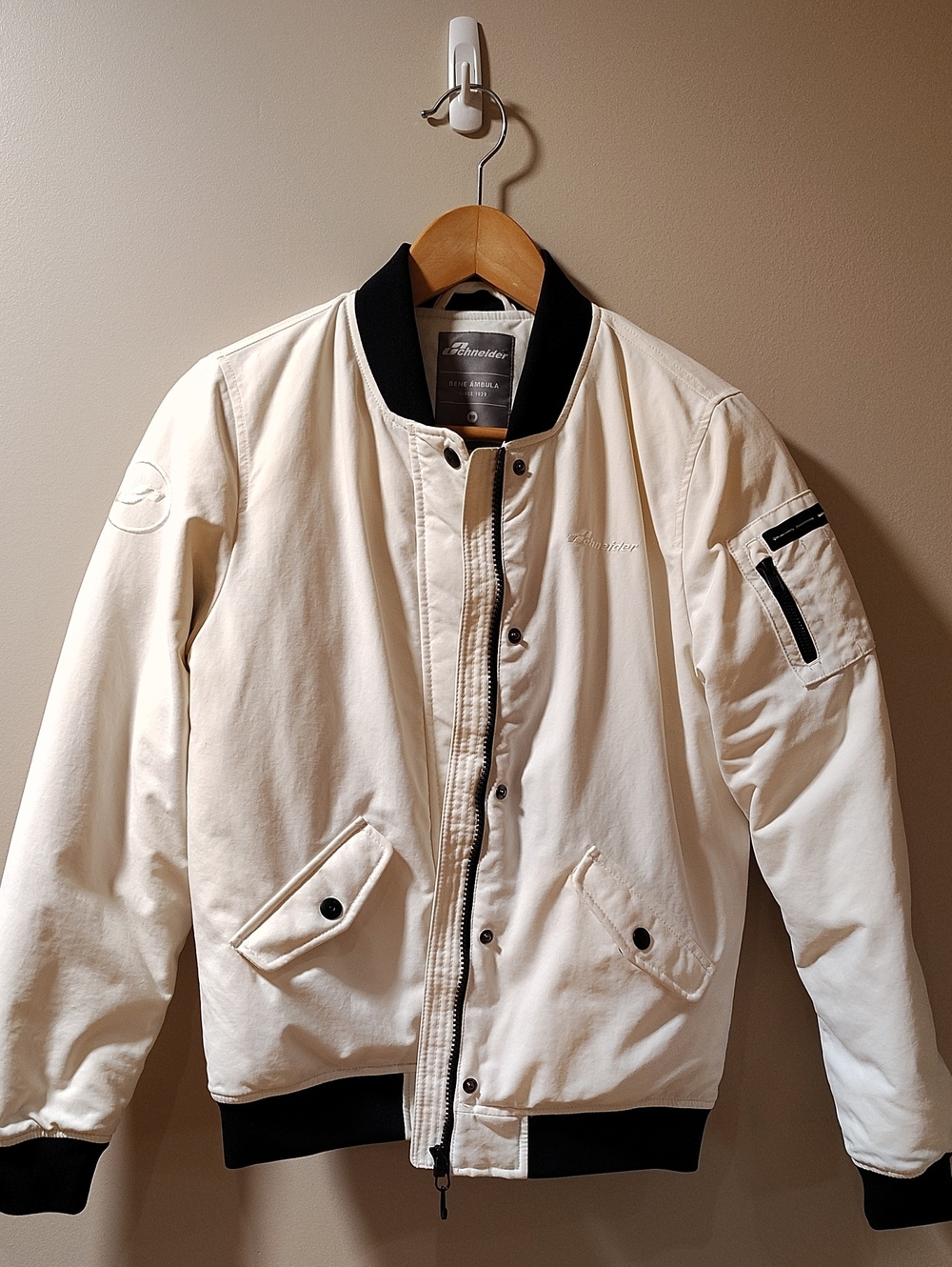Schneider Down Jacket / Puffer